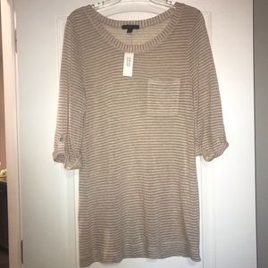 🆕 Banana Republic Gold Stripe Women’s Blouse